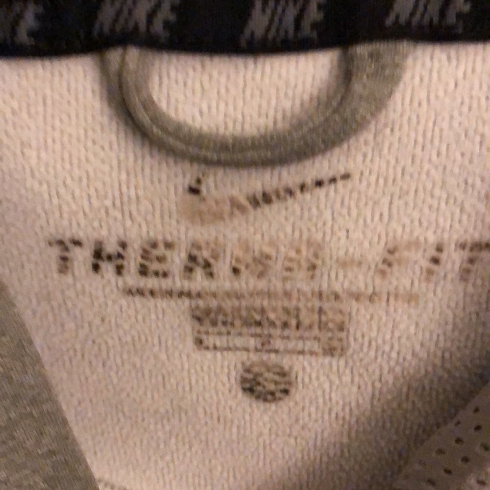 Women’s Nike Thermafit hoodie size Small - Picture 2 of 2
